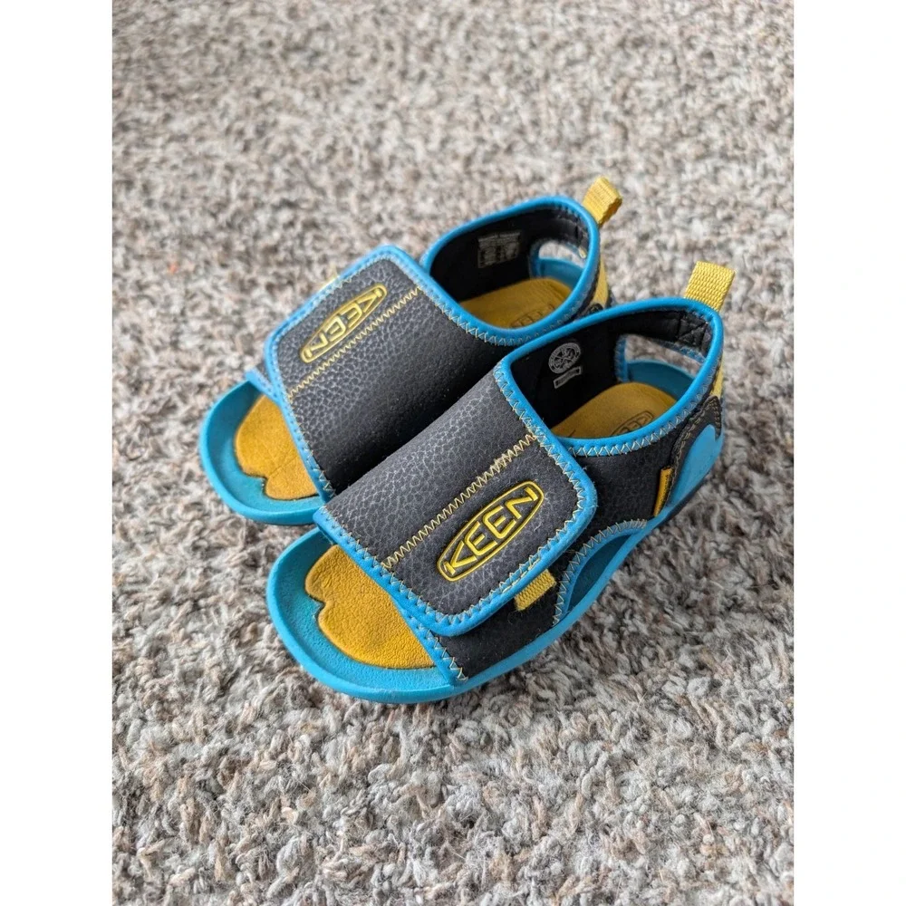 Keen Knotch River Kids Sandals Size 10